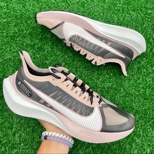 Best 25+ Deals for Mens Nike Air Shox Shoes | Poshmark